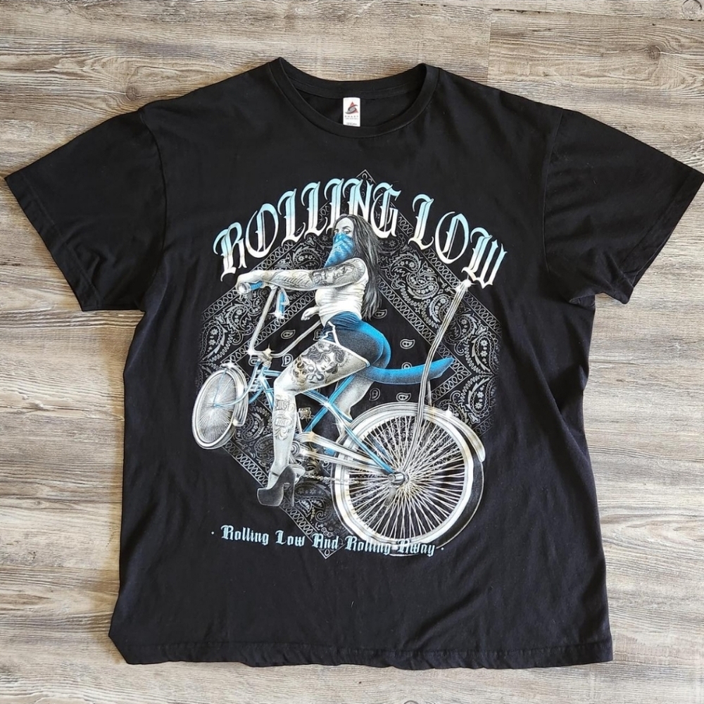 Rolling Low Graphic T-Shirt